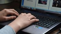 img-title