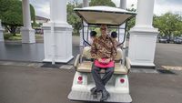 img-title