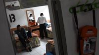 img-title