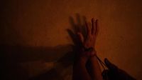 img-title