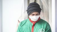 img-title