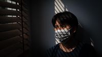 img-title