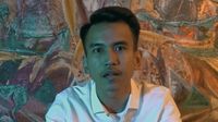 img-title