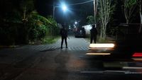 img-title