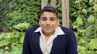 img-title