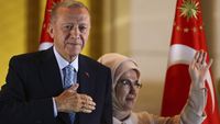 img-title