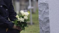 img-title