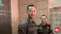 img-title