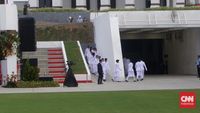 img-title
