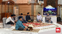 img-title