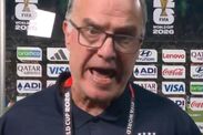 Marcelo Bielsa shouts at reporters