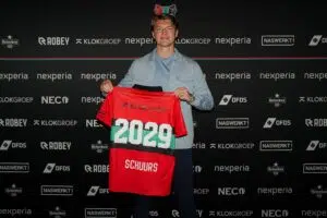 NEC strikt Schuurs voor drie jaar: “Hij heeft nog even nodig”