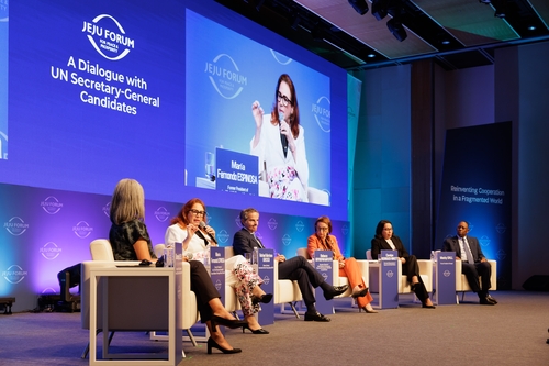 At Jeju Forum, U.N. chief candidates vow to reclaim relevance