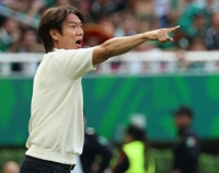 (World Cup) S. Korea coach implores players to hold heads high after loss to Mexico